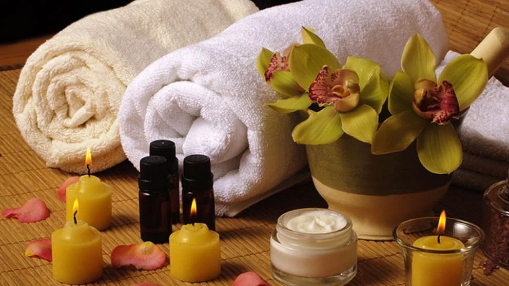 خدمات ماساژریلکسیشن روحبخش